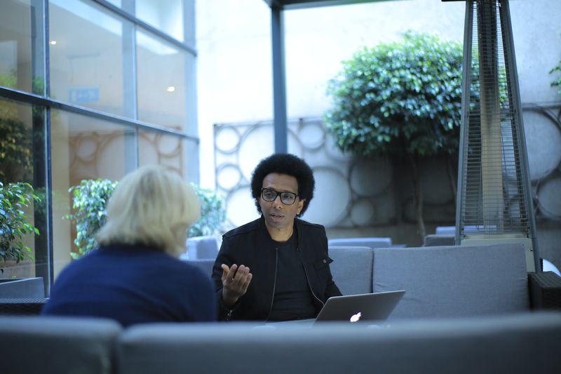 One-to-one mentoring session with an international producer during a filmmaking workshop in Ethiopia
